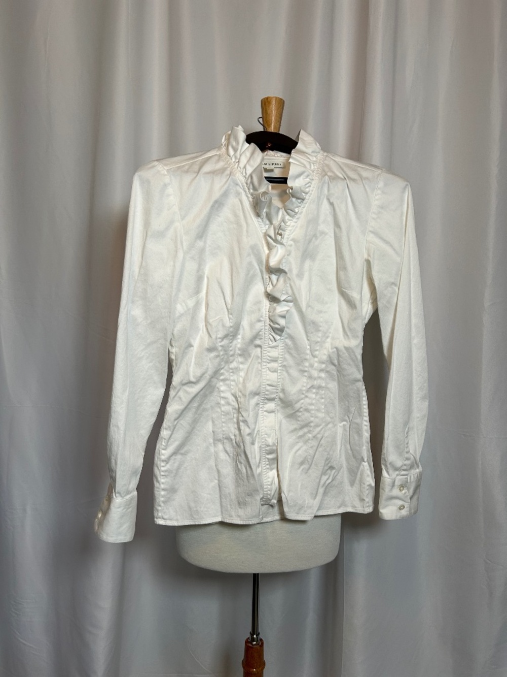 BANANA REPUBLIC LONG SLEEVE BUTTON-UP BLOUSE WITH RUFFLED COLLAR - SIZE 10